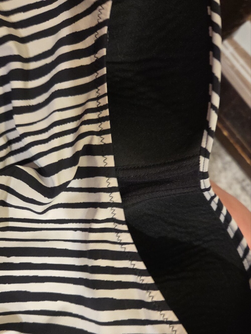 Profile By Gottex Black and White Striped Bandeau Swim Top - Picture 4 of 6